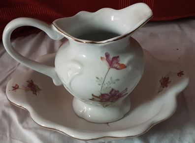 small decorative wash bowl and jug, ( AD )