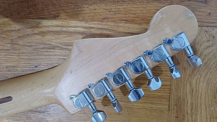 Squier E Series Stratocaster