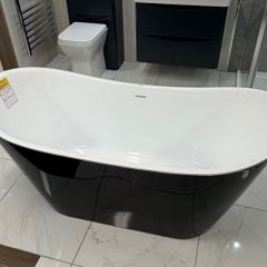1500mm Freestanding Bath - Black with White Waste