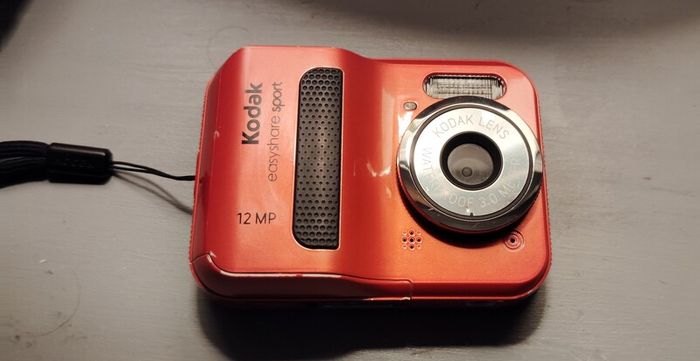 Digital camera Kodak EasyShare Waterproof Working perfectly