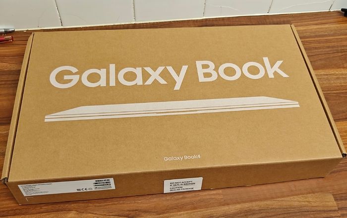 Samsung Galaxy Book 4 With Receipt