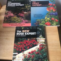 Dr. D.G. Hessayon Gardening Books Bundle - 3 Expert Series Paperbacks