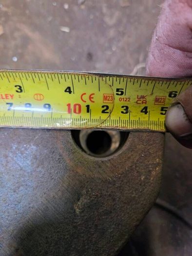 Hydraulic rotator for a grab bucket