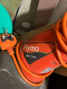 Strimmer and Leaf blower