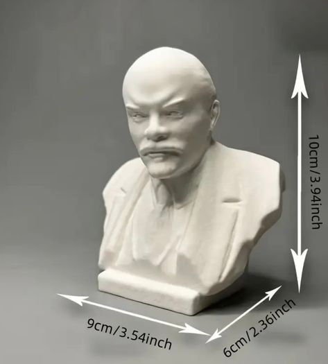 Bust of lenin.