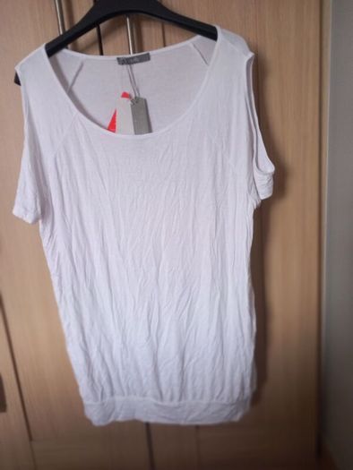 Ladies White Cold Shoulder Top