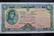 1976 Lady Lavery 1 pound banknote