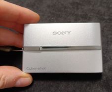 Sony Cyber shot DSC T9 Compact Digital Camera Tested Excellent Condition