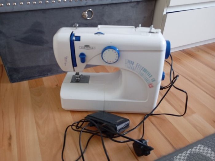 sewing machine