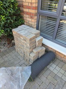 paving cobbles
