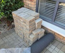 paving cobbles