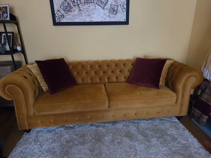 The Perfect Reading Seat !!!