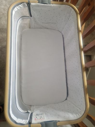 Babylo Nod Co-Sleeper Crib & Mattress. Includes Manual, travel bag
