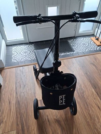 Mobility knee walker