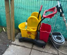 industrial mop bucket