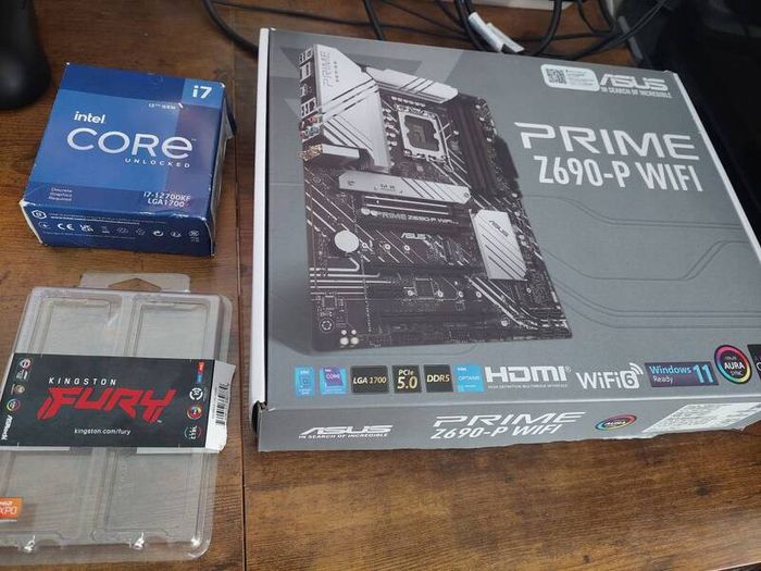 32gb ddr5, z690-p wifi, i7 12700kf, 500gb nvme
