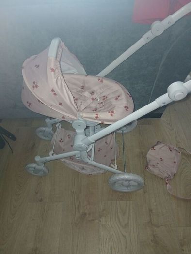 Baby's Dolls pram