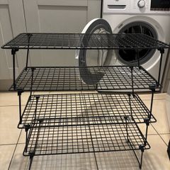 Shoes rack
