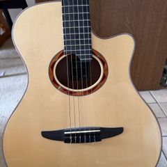 Yamaha NTX5 electro acoustic guitar