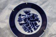 Small blue plate