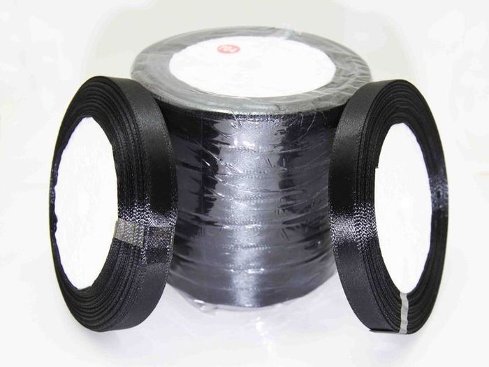 Stunning 10mm Satin Ribbon Available In Over 40 Colours