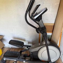 NordicTrack E7.2 Elliptical Cross Trainer