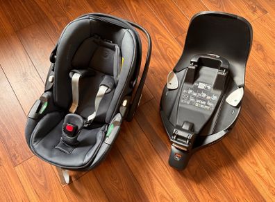 Maxi Cosi Pebble 360 Pro 2 with Family 360 Pro Base