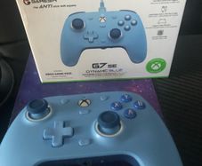 Xbox one with Gamesir G7 dynamic blue controller
