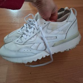 ladies trainers reebok