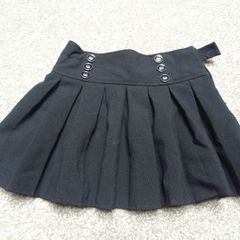 Girls skirt black pleated 6-8