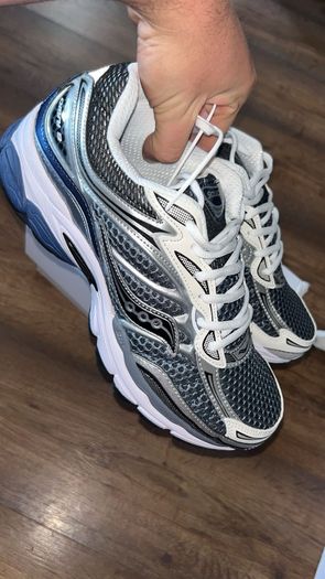 Saucony Trainers