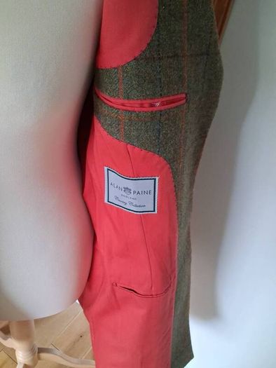 Alan Paine of London New Unworn Ladies Green Wool Coat