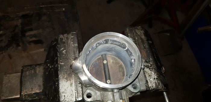 Welder available for Aluminium Welding,Alu wheels repair,E Scooter Aluminium Welding repairs,Cast Iron welding