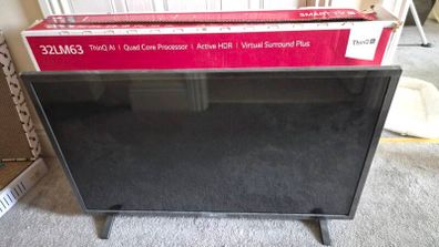 LG 32 inch Smart TV