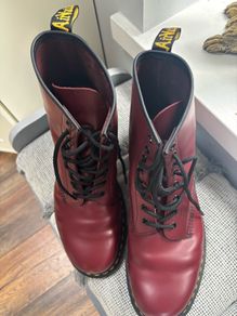 Dr. Marten Ox Red laced boots