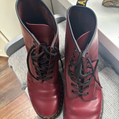 Dr. Marten Ox Red laced boots