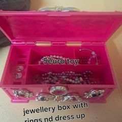 Jewellery box