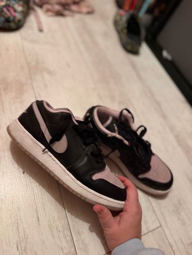 assorted runners