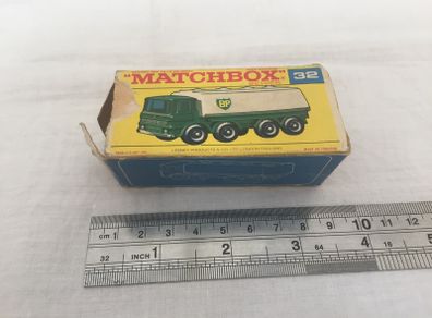 Matchbox series. No. 32. Box no model