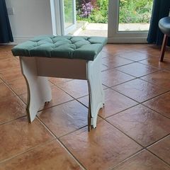 vanity stool