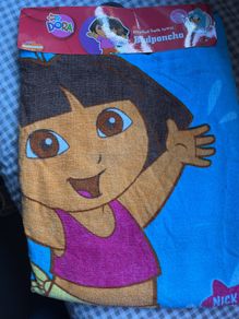 Dora Hooded bath towel