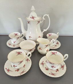 Coffee/Tea Set Richmond Rose Time
