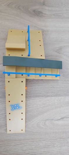 Tech Deck finger skateboard set in perfect condition
