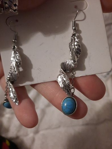 silver twisted leaf earrings