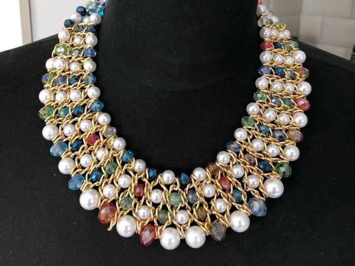 statement necklace