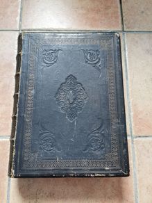 Vintage Holy Bible