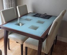 Extending Glass Dining Table and 4 High-Back Chairs