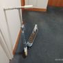 Oxelo Mid 7 kick scooter with stand Image 2
