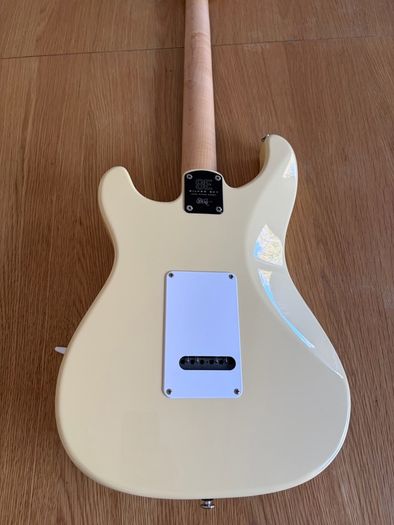 PRS Silver Sky Se