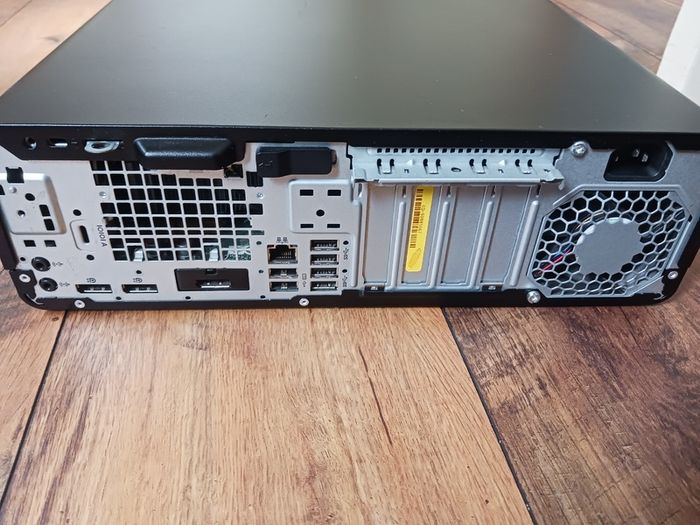 Hp EliteDesk 800 G3 Desktop PC
